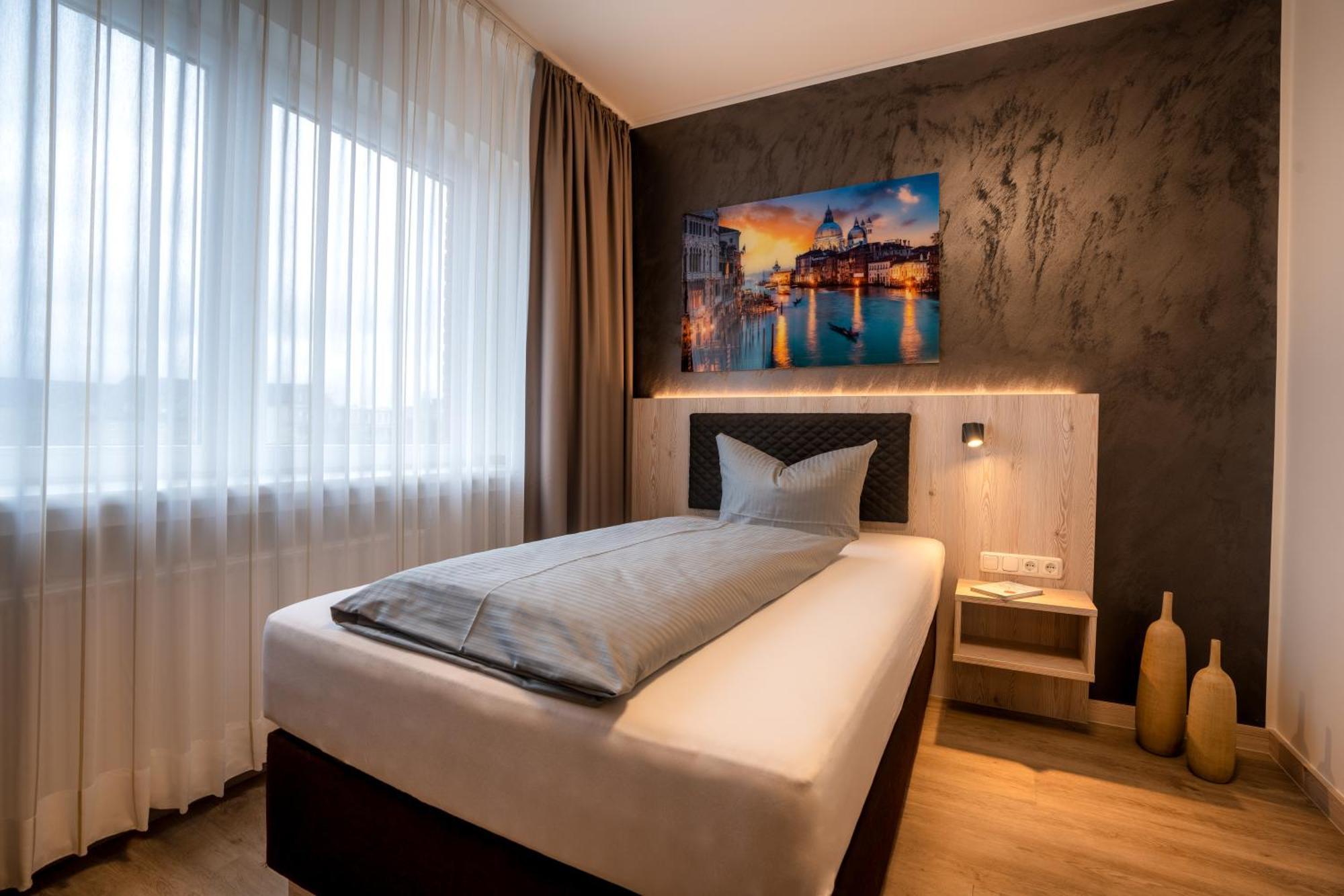 Hotel Monopol Gelsenkirchen Zewnętrze zdjęcie