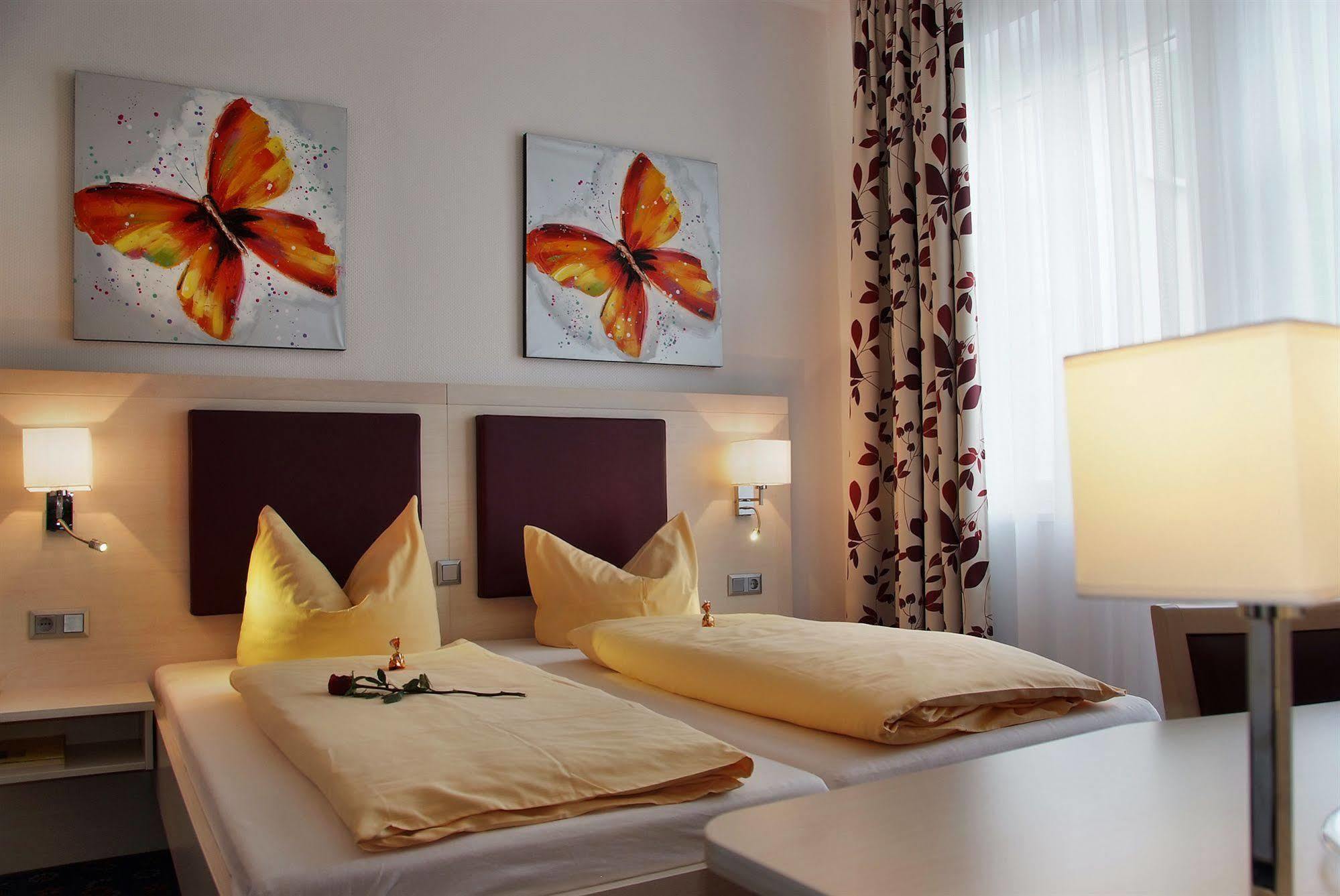 Hotel Monopol Gelsenkirchen Zewnętrze zdjęcie