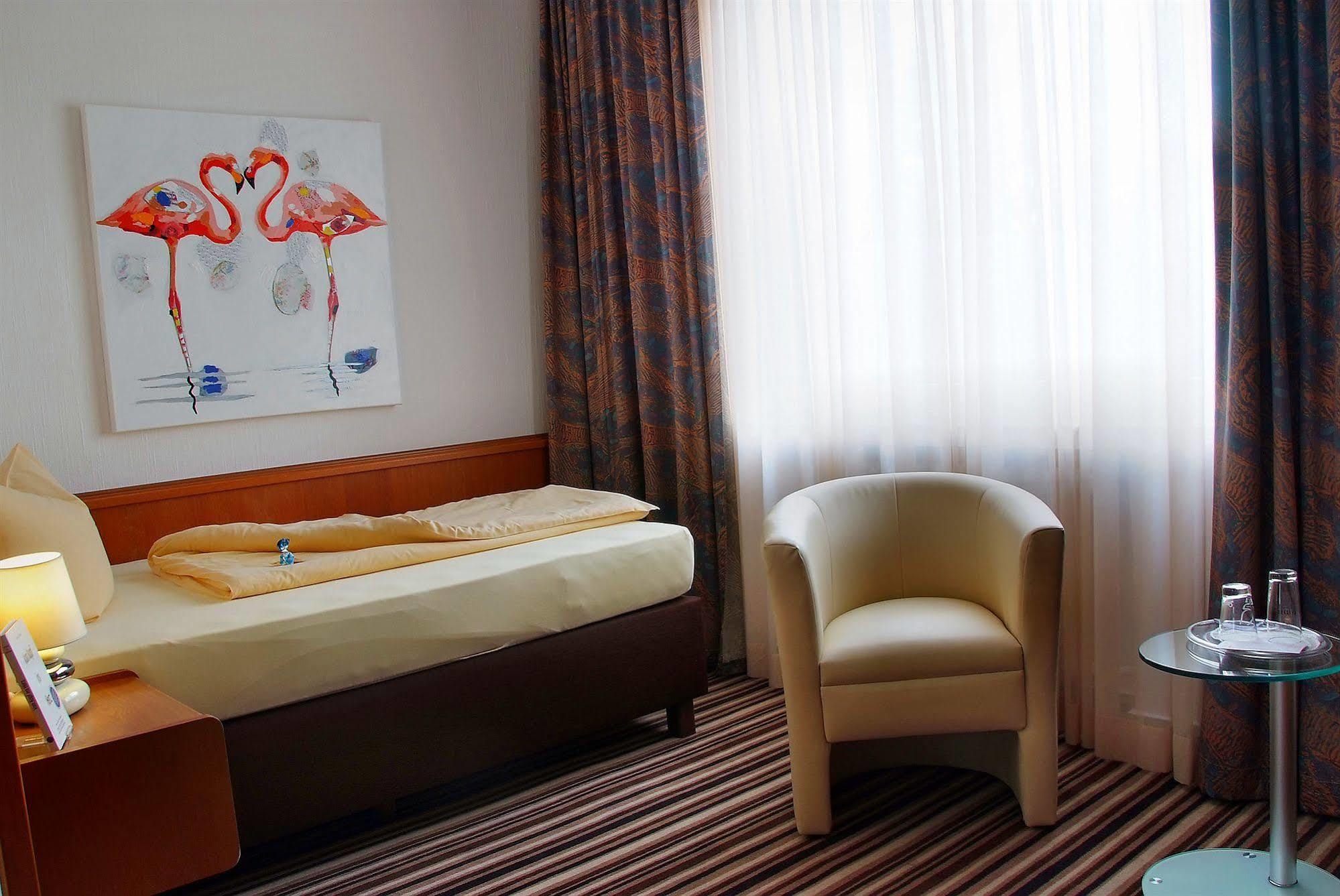 Hotel Monopol Gelsenkirchen Zewnętrze zdjęcie